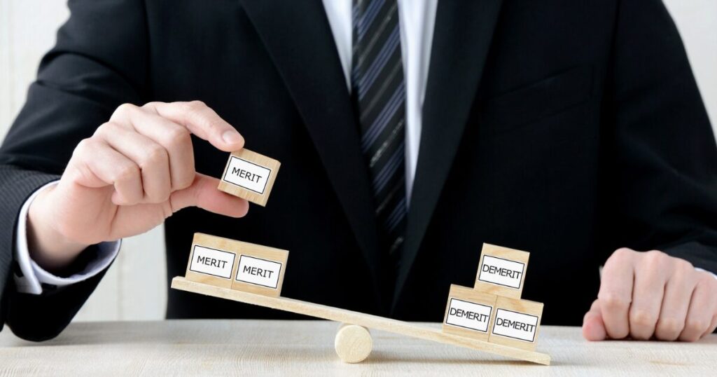 任意売却のメリットとデメリットを徹底比較｜競売との違いから適した人まで専門的に解説